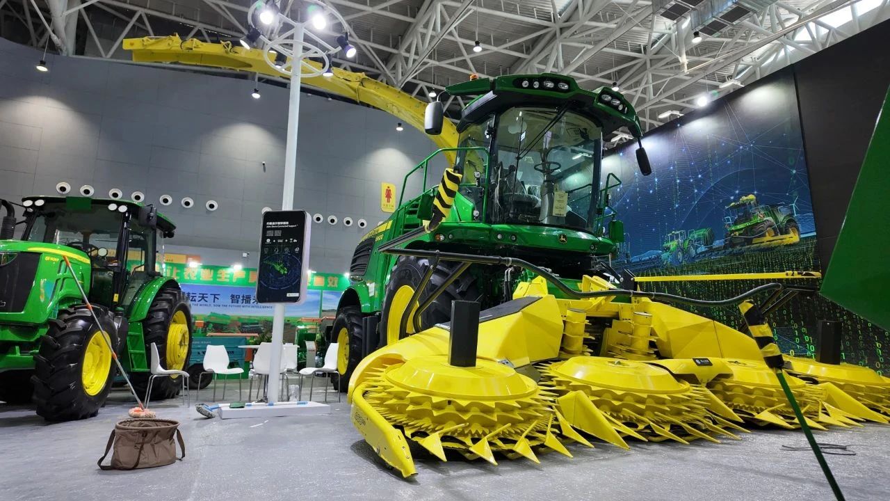 69b8b90a6b287f72c09d18fe44d633c8